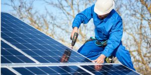 Installation Maintenance Panneaux Solaires Photovoltaïques à Lucarre